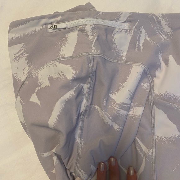 Lululemon limited edition leggings - Picture 2 of 3